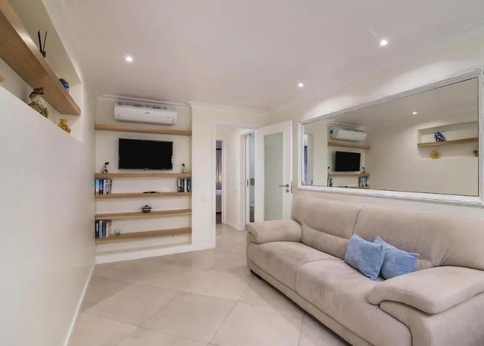 Apartament Malick By Sunnyway Branqueira